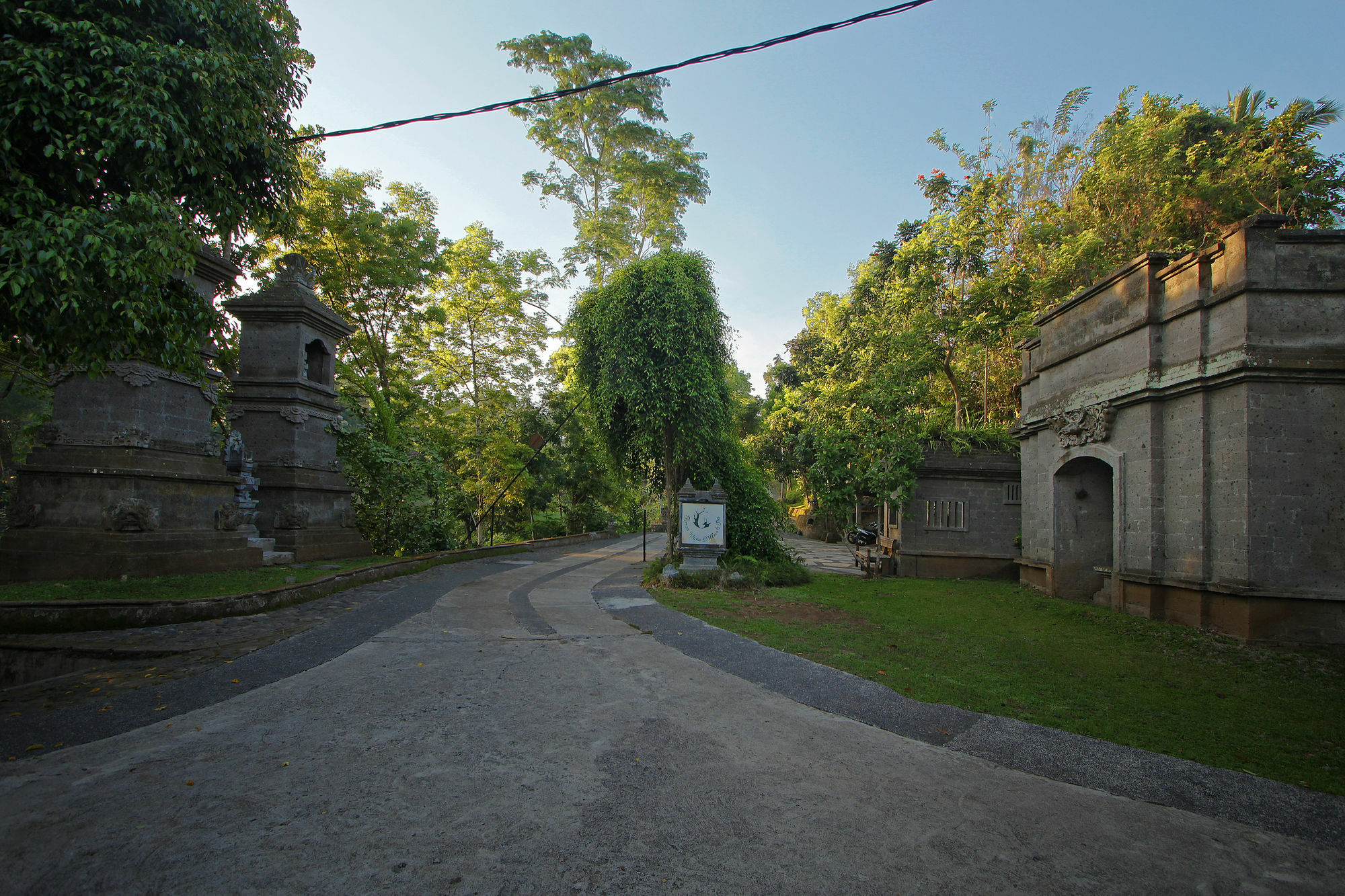 Taman Wana Resort Palasari Negara  Exterior photo